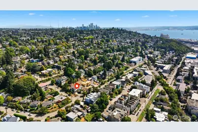 2568 13th Avenue W, Seattle, WA 98119 - Photo 28