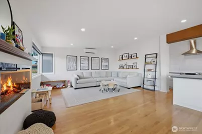 2568 13th Avenue W, Seattle, WA 98119 - Photo 8