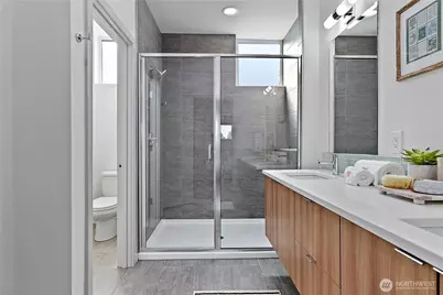 1735 27th Avenue, Seattle, WA 98122 - Photo 18
