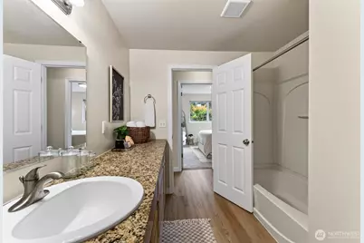 11618 Roseberg Avenue S, Seattle, WA 98168 - Photo 18