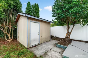 11618 Roseberg Ave S, Seattle, WA 98168 - Photo 24