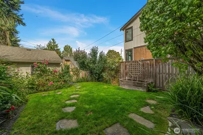 805 33rd Avenue E, Seattle, WA 98112 - Photo 34