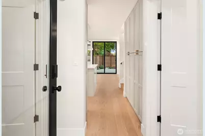 2316 S Forest Street, Seattle, WA 98144 - Photo 2