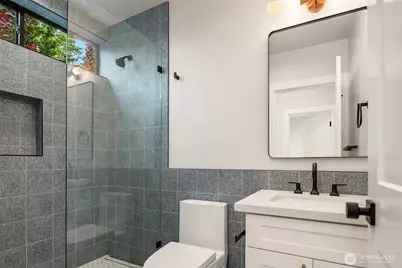 2316 S Forest Street, Seattle, WA 98144 - Photo 12