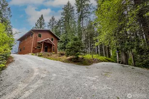 33006 Deer Park Ln, Mount Vernon, WA 98274 - Photo 2