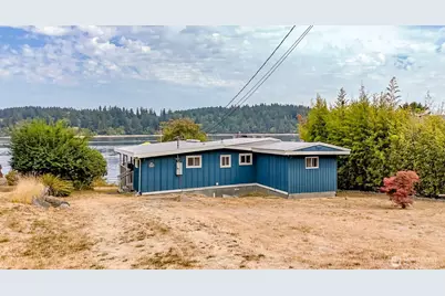 11415 Larson Road, Anderson Island, WA 98303 - Photo 28