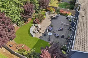 10082 240th Ave NE, Redmond, WA 98053 - Photo 2