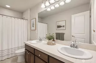 10082 240th Ave NE, Redmond, WA 98053 - Photo 32