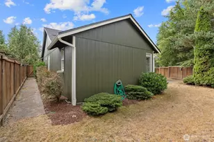 6715 176th St Ct E, Puyallup, WA 98375 - Photo 28