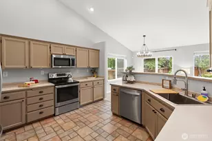 6715 176th St Ct E, Puyallup, WA 98375 - Photo 12