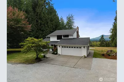 12527 Huckleberry Lane, Arlington, WA 98223 - Photo 4