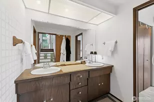 500 West LK Sammamish Pkwy NE, Bellevue, WA 98008 - Photo 14