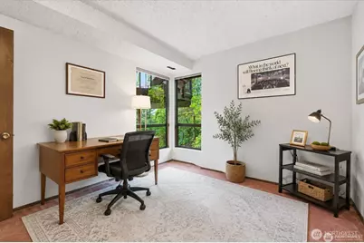 500 W Lake Sammamish Parkway NE, Bellevue, WA 98008 - Photo 20