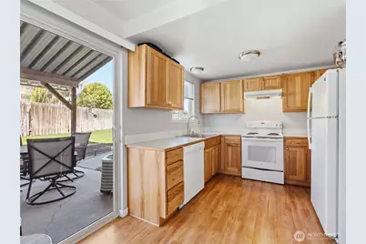 128 S Western Avenue #1, Wenatchee, WA 98801 - Photo 12