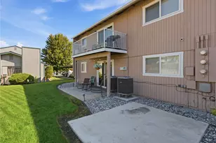 128 S Western Ave, Wenatchee, WA 98801 - Photo 6