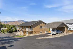 1011 D N Baker Ave, East Wenatchee, WA 98802 - Photo 2