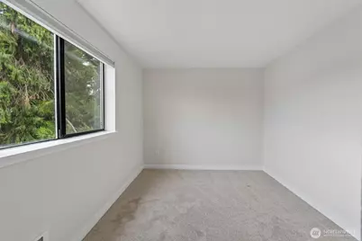 8816 Nesbit Avenue N #203, Seattle, WA 98103 - Photo 18