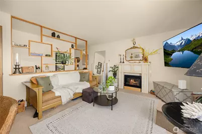 2822 14th Avenue W, Seattle, WA 98119 - Photo 4