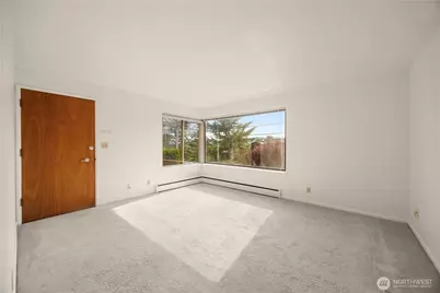 2822 14th Avenue W, Seattle, WA 98119 - Photo 10