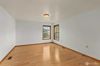 109 Longfellow Lane, Centralia, WA 98531 - Photo 16