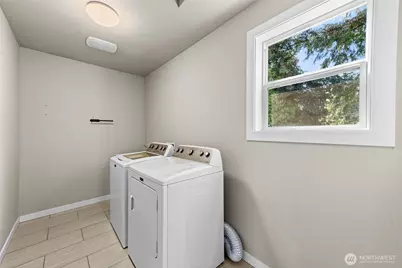 2310 Orchard Street W, Fircrest, WA 98466 - Photo 12