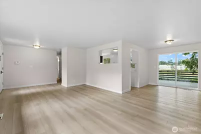 5819 172nd Place SW, Lynnwood, WA 98037 - Photo 6