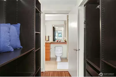 1550 Eastlake Avenue E #203, Seattle, WA 98102 - Photo 26