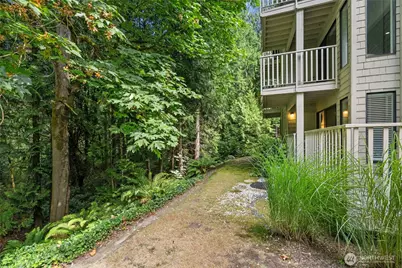 3927 108th Avenue NE #A102, Bellevue, WA 98004 - Photo 24