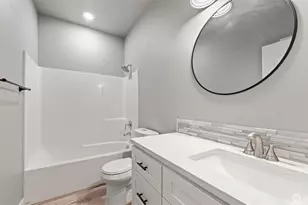 352 E Davis St, Connell, WA 99326 - Photo 24