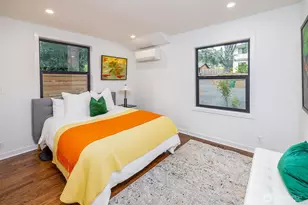 12054 20th Ave NE, Seattle, WA 98125 - Photo 16
