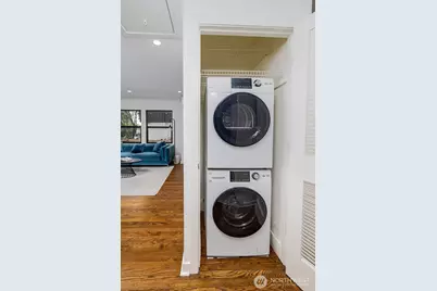 12054 20th Avenue NE, Seattle, WA 98125 - Photo 18