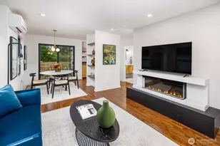12054 20th Ave NE, Seattle, WA 98125 - Photo 4