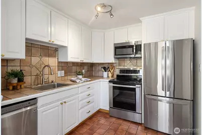 3504 NE 93rd Street, Seattle, WA 98115 - Photo 8