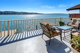 11262 Riviera Pl NE, Seattle, WA 98125 - Photo 10