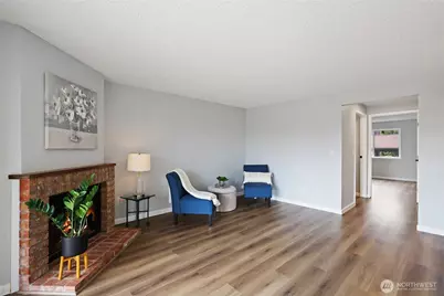 3590 Narrows View Lane NE #102, Bremerton, WA 98310 - Photo 4