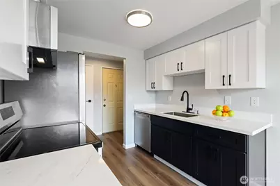 3590 Narrows View Lane NE #102, Bremerton, WA 98310 - Photo 8