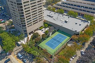 1301 Spring St, Seattle, WA 98104 - Photo 32