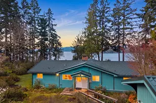 6873 NW Brothers View Ln, Silverdale, WA 98383 - Photo 2