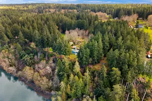 6873 NW Brothers View Ln, Silverdale, WA 98383 - Photo 38