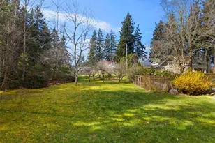 6873 NW Brothers View Ln, Silverdale, WA 98383 - Photo 6