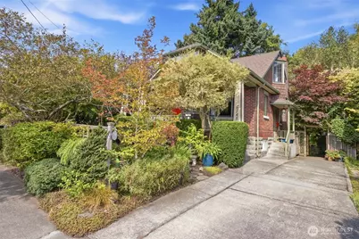 6545 Fauntleroy Way SW, Seattle, WA 98136 - Photo 2
