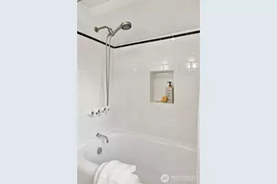 6545 Fauntleroy Way SW, Seattle, WA 98136 - Photo 28