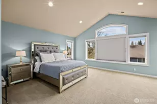 215 Ilwaco Pl SE, Renton, WA 98059 - Photo 18