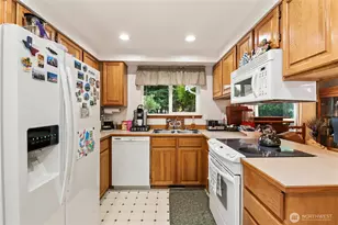4320 Wellington Loop SE, Lacey, WA 98503 - Photo 10