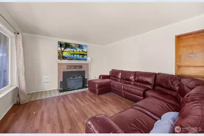 1516 Rainier Avenue, Everett, WA 98201 - Photo 4