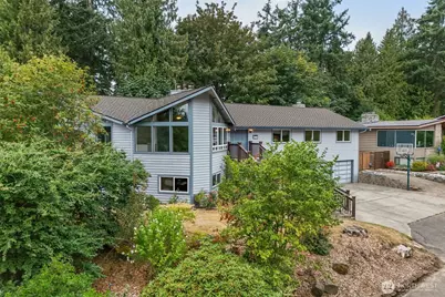 19217 46th Avenue NE, Lake Forest Park, WA 98155 - Photo 2