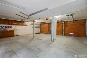 19217 46th Ave NE, Lake Forest Park, WA 98155 - Photo 32