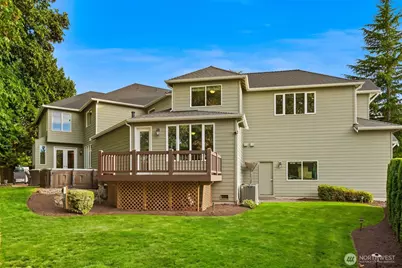 306 240th Place SE, Sammamish, WA 98074 - Photo 26