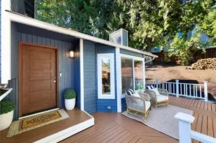 22721 NE 12th Pl, Sammamish, WA 98074 - Photo 4