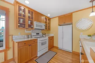 15741 Dayton Ave N, Shoreline, WA 98133 - Photo 10